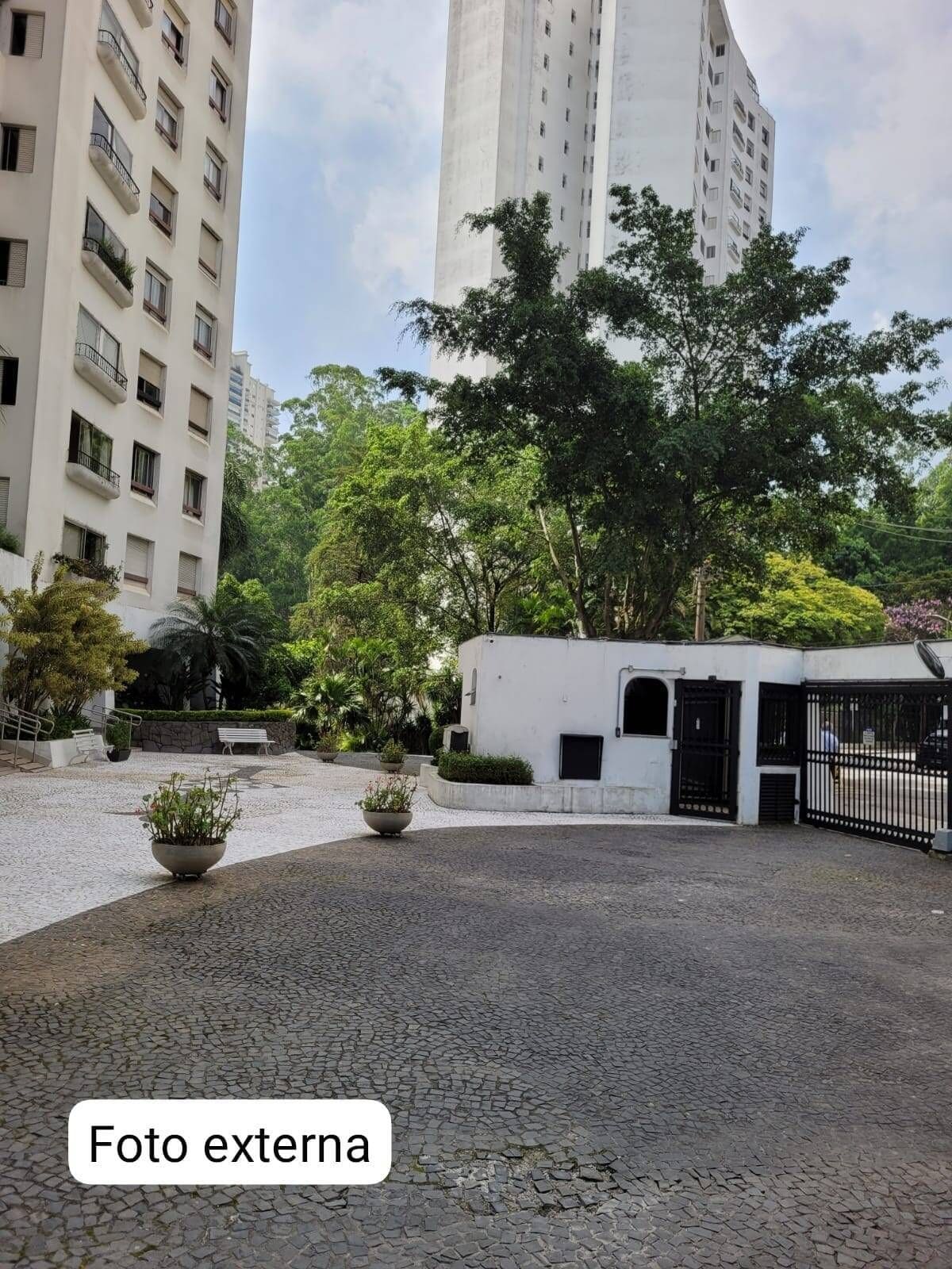 Apartamento de 104 m² para alugar na Vila Suzana · foto 28 de 47