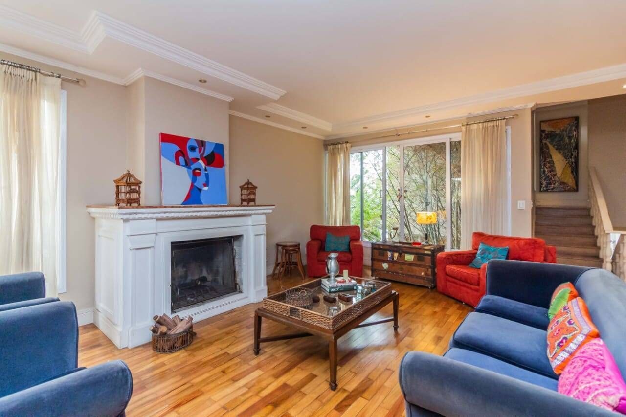 Casa de 560 m² no Jardim Leonor — foto 4 de 6