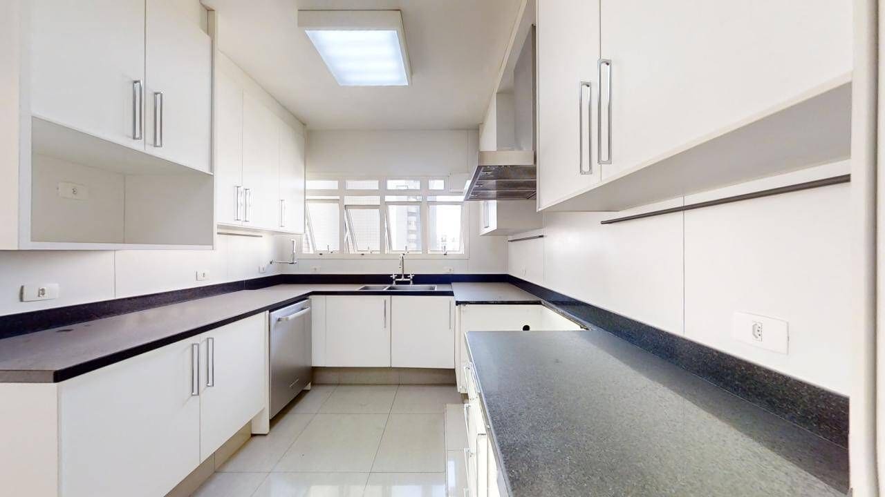 Apartamento de 324 m² na Alameda dos Jurupis, Moema · foto 33 de 56