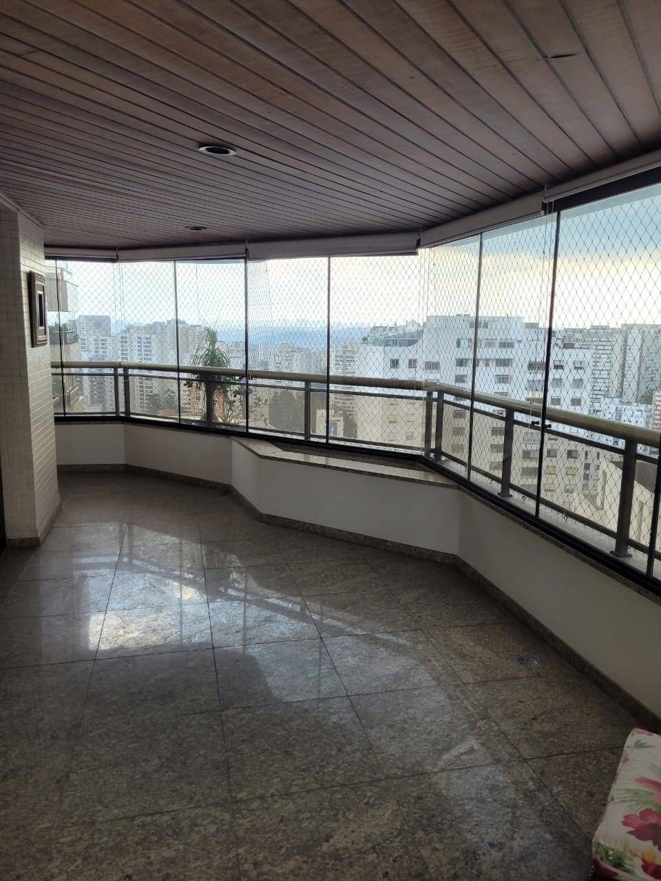 Apartamento de 255 m² com quatro suítes na Vila Suzana — foto principal