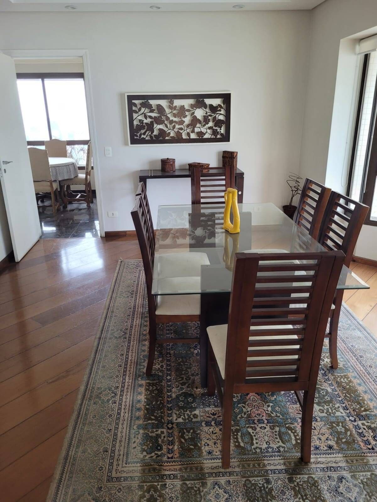 Apartamento de 255 m² com quatro suítes na Vila Suzana · foto 24 de 80