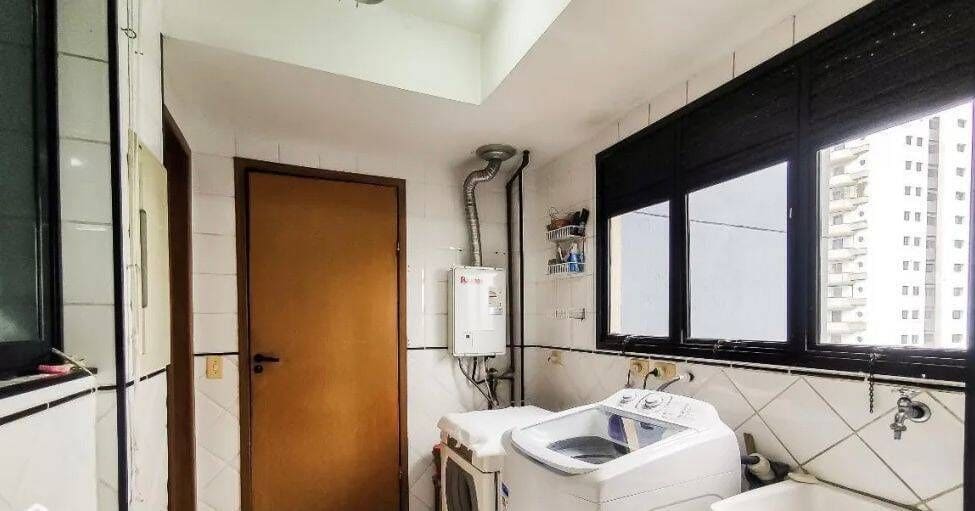 Apartamento de 160 m² com três suítes na Vila Suzana · foto 16 de 33