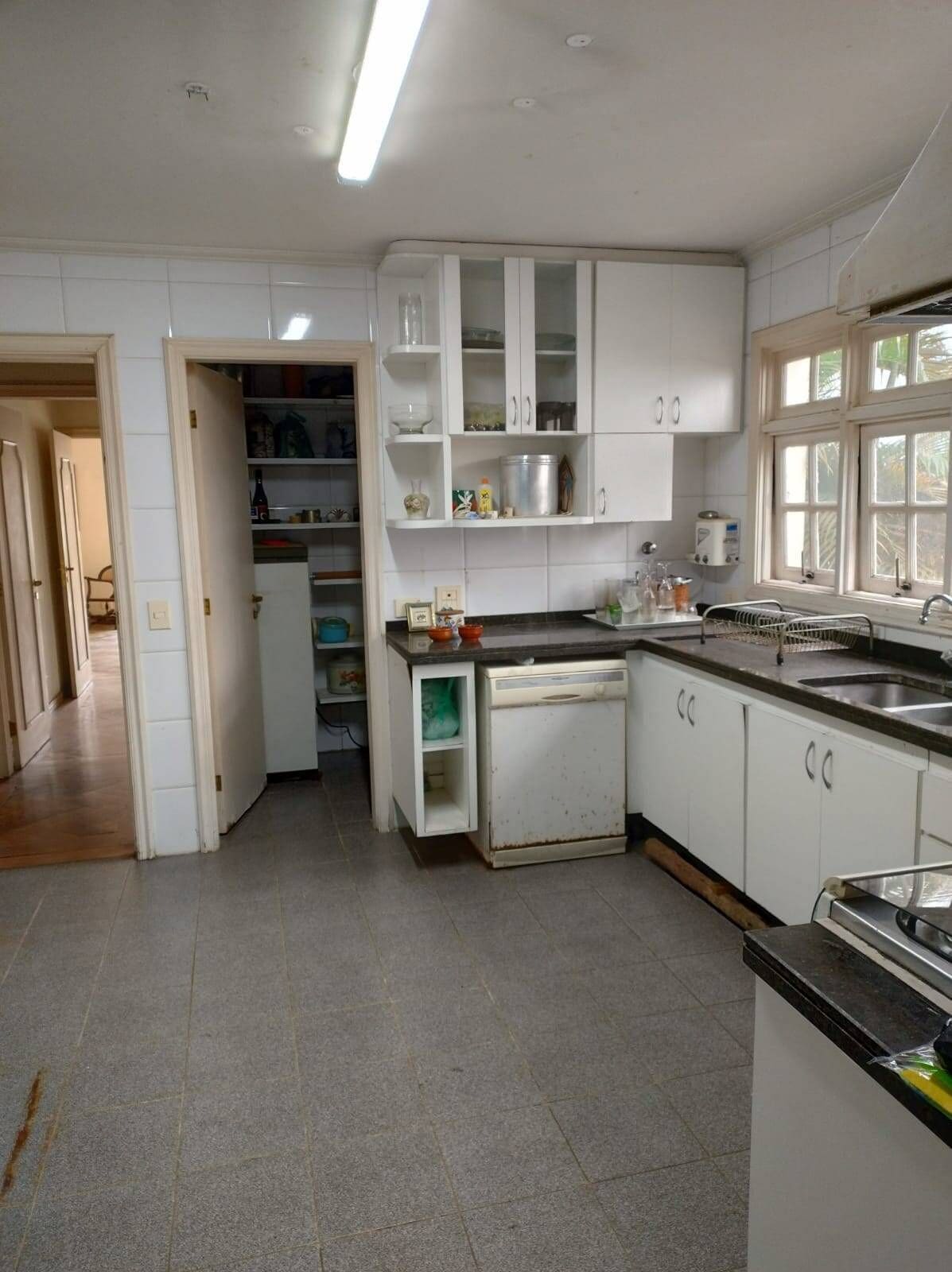 Casa de 322 m² com 4 suítes e piscina no Morumbi · foto 10 de 29