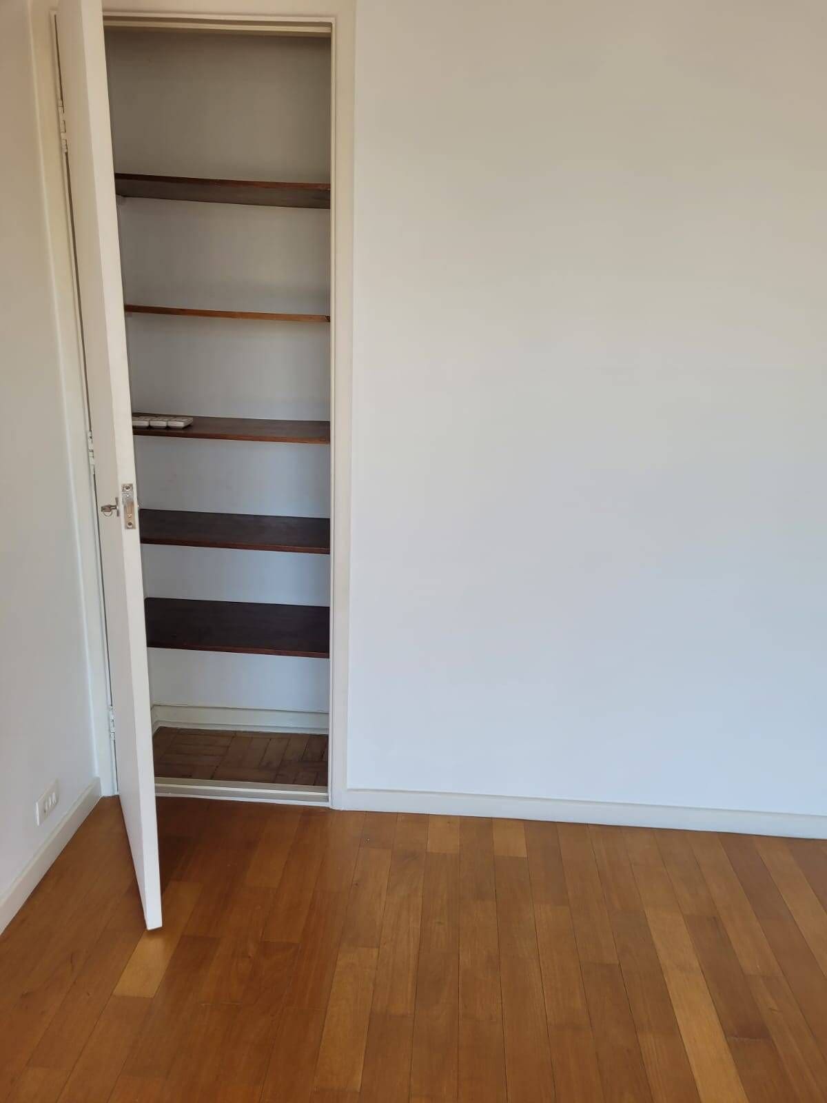 Apartamento de 167 m², um por andar, nos Jardins · foto 24 de 24