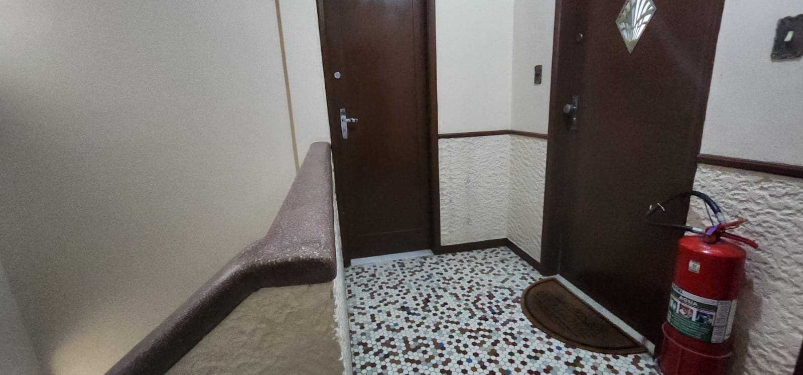 Apartamento de 88 m² em rua arborizada do Grajaú · foto 10 de 35