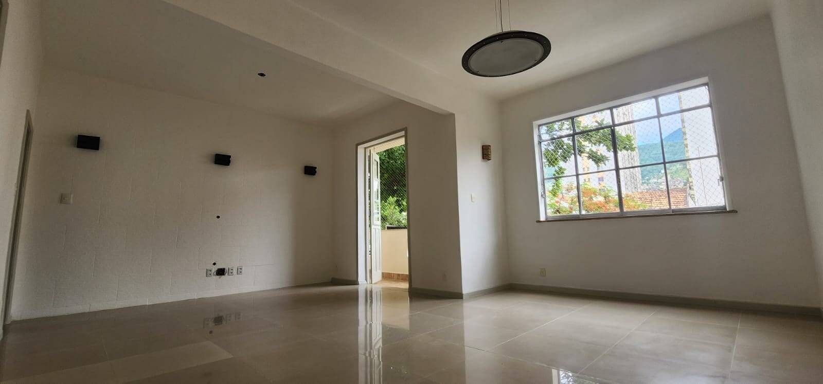 Apartamento de 88 m² em rua arborizada do Grajaú · foto 11 de 35