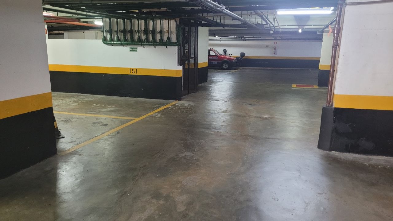 Imóvel à venda na Rua Dr. Nicolau de Souza Queiroz