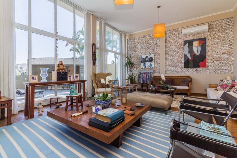 Casa de 560 m² no Jardim Leonor — Jardim Leonor, São Paulo