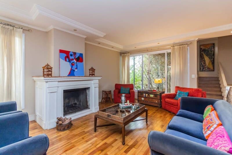 Casa de 560 m² no Jardim Leonor — foto 4