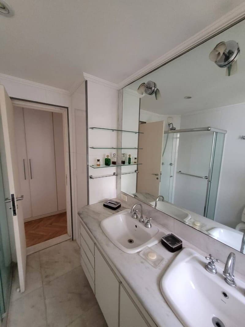 Apartamento de 255 m² com quatro suítes na Vila Suzana — foto 29