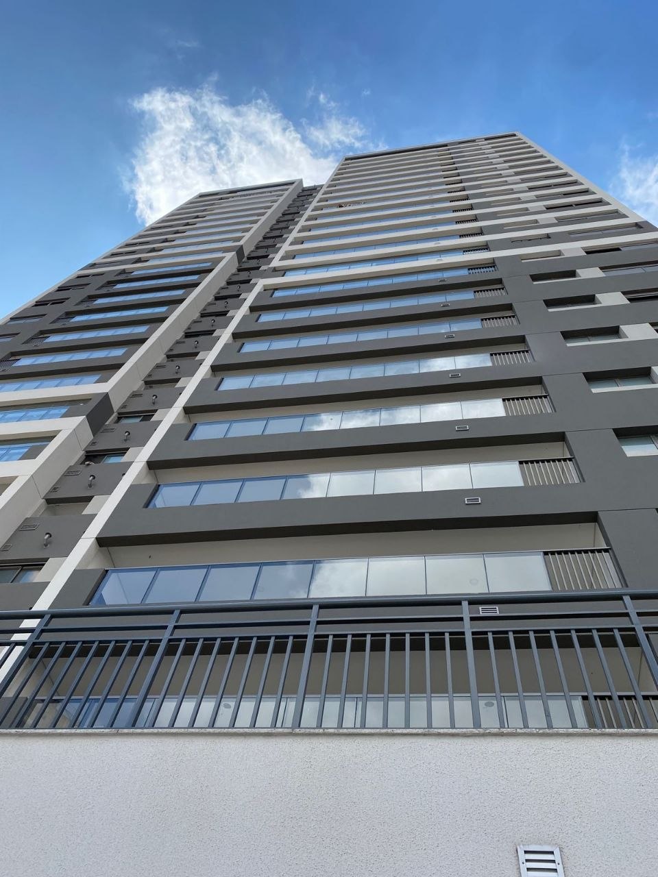 Apartamento com 3 dormitórios na Vila Mariana