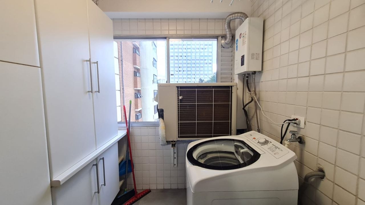 Apartamento com 2 quartos no Campo Belo mobiliado